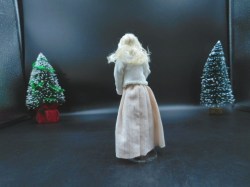 6 inch porc dollhouse lot 3 back